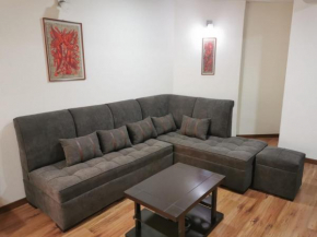 Nido 906, La Paz